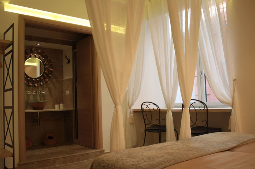 Casa Latina Bed & Breakfast Naples Exterior photo
