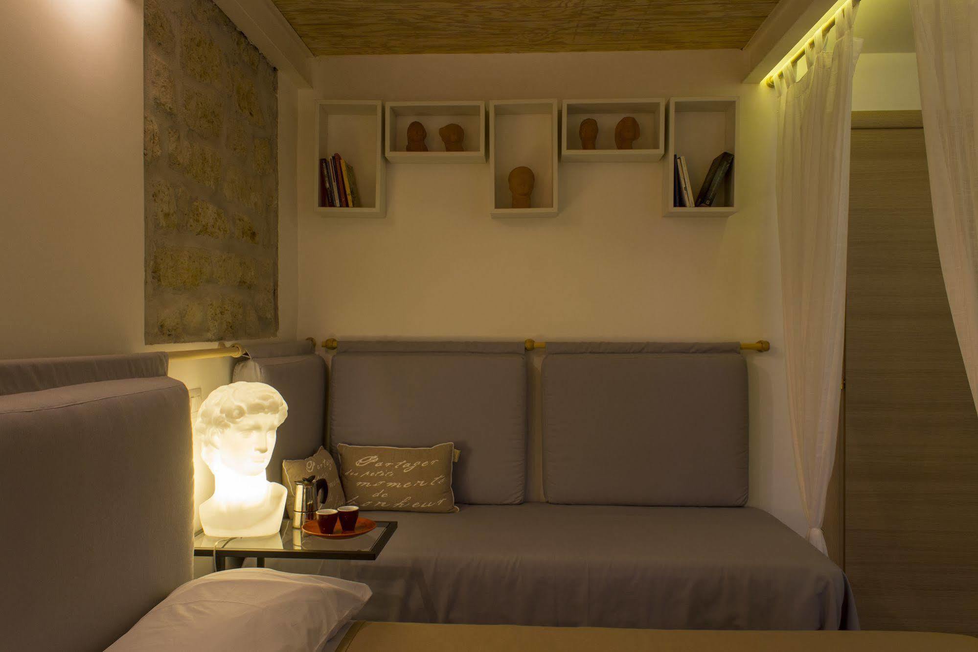 Casa Latina Bed & Breakfast Naples Exterior photo