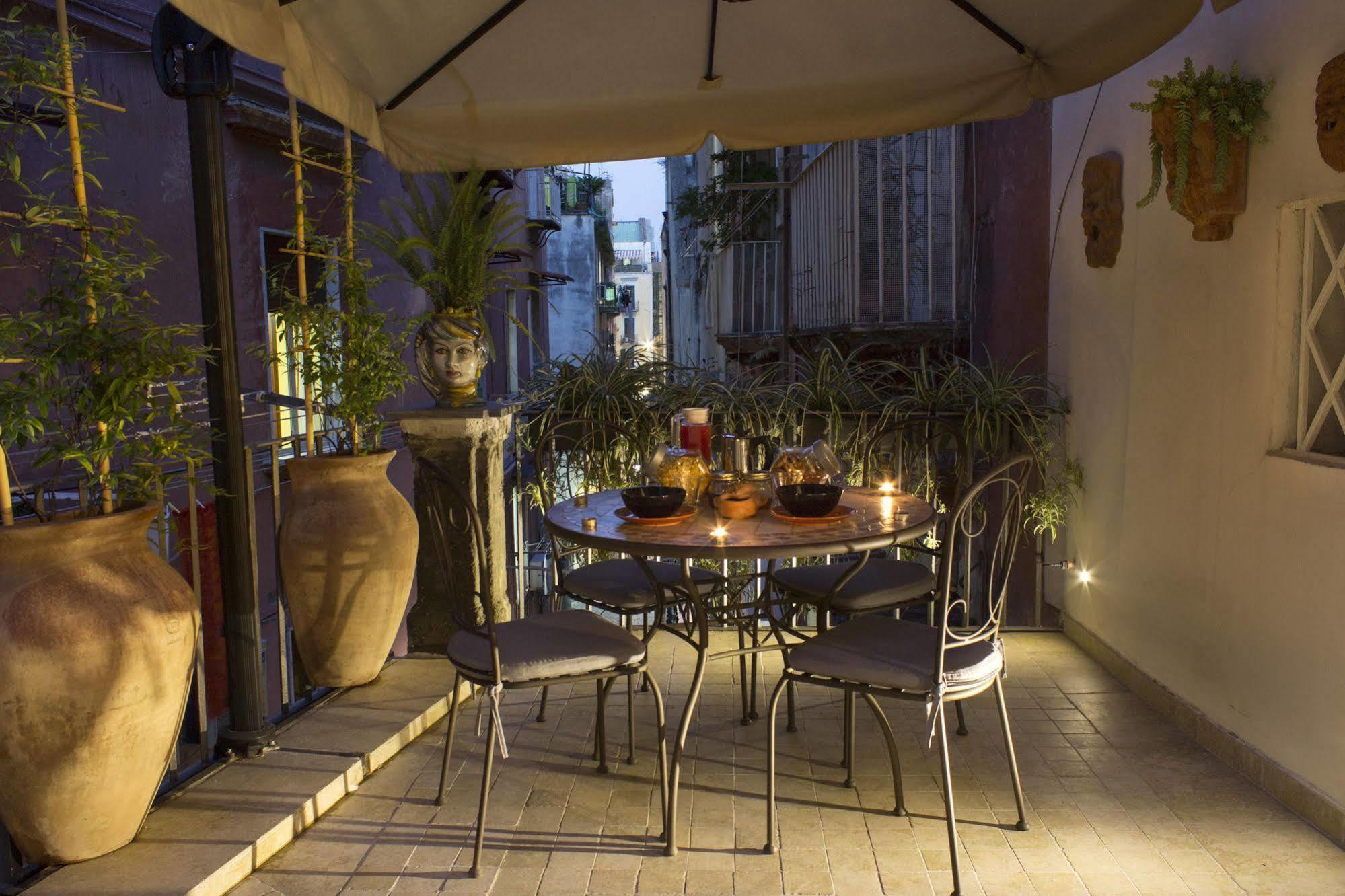 Casa Latina Bed & Breakfast Naples Exterior photo