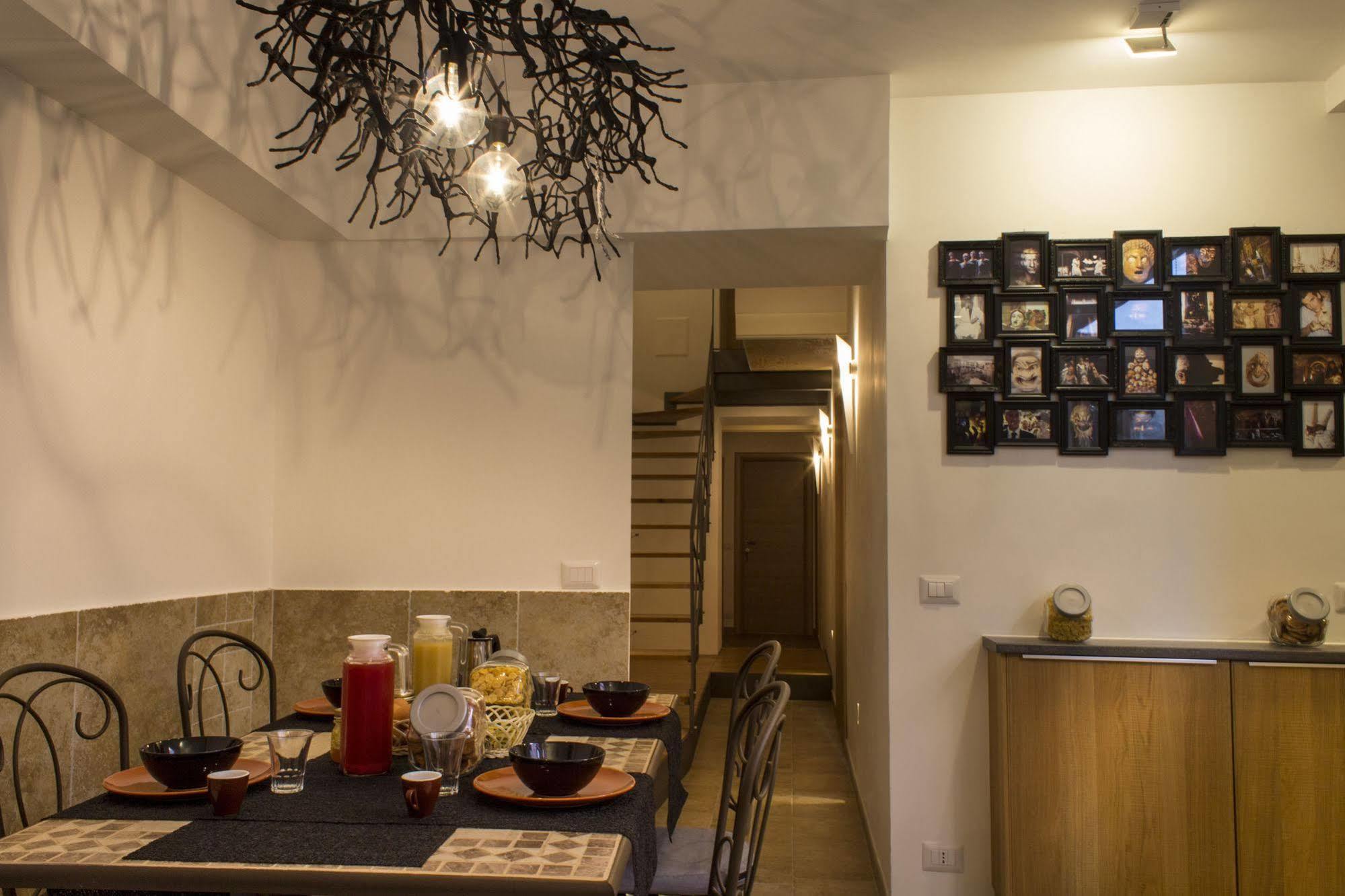 Casa Latina Bed & Breakfast Naples Exterior photo